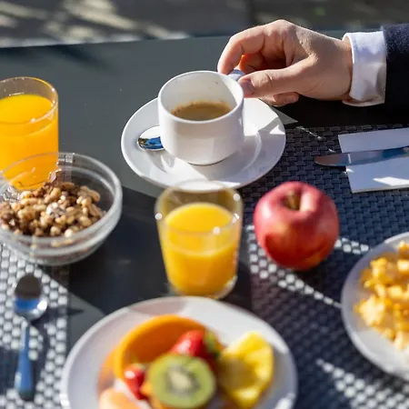 Guest house By La Perla 3*