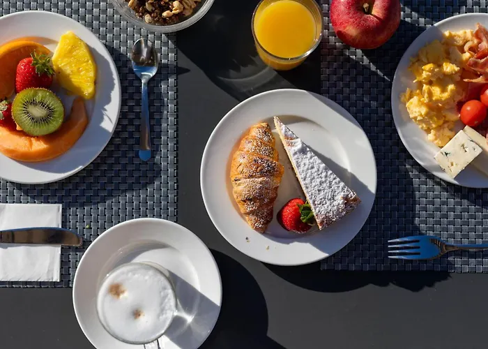 By La Perla Maison d'hôtes Ascona