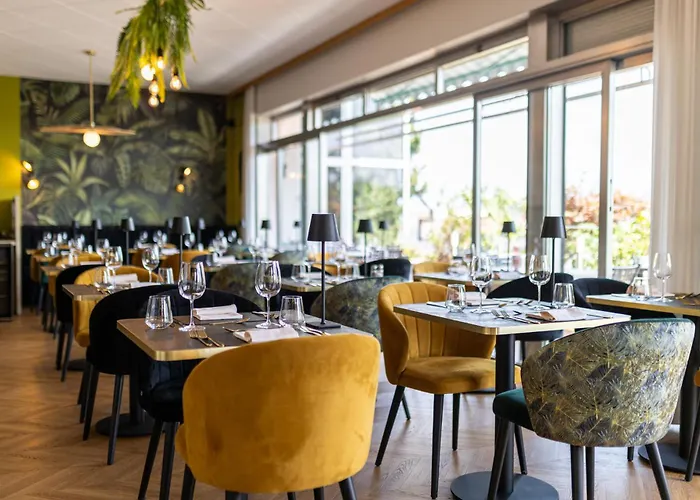 By La Perla 3* Ascona